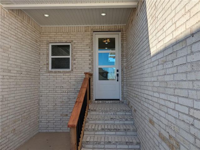 1071 Whistler Street, Centerton, AR 72719