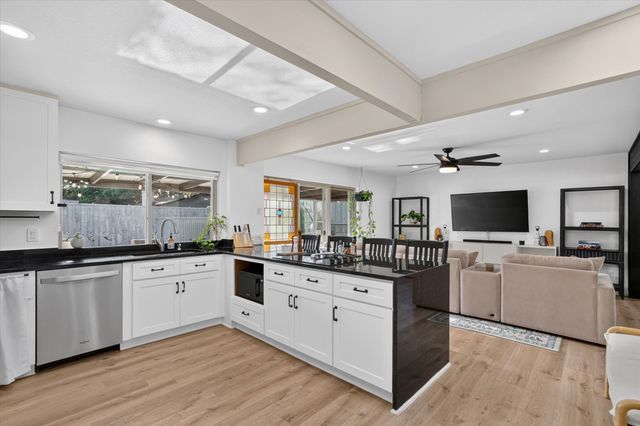 1513 N Yale Boulevard, Richardson, TX 75081