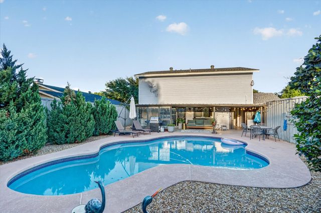 1513 N Yale Boulevard, Richardson, TX 75081