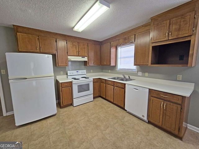 1309 Old Mill Place, Valdosta, GA 31601