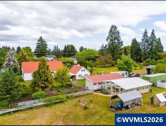 1350 NW Springhill Dr, Albany, OR 97321