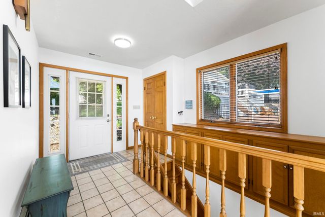 2405 W Sycamore Beach Road, Angola, IN 46703