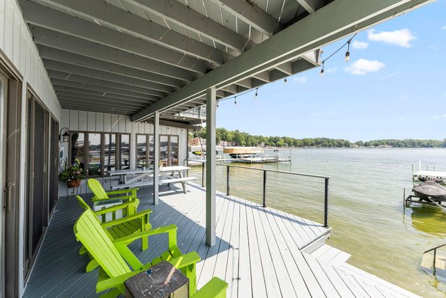 2405 W Sycamore Beach Road, Angola, IN 46703