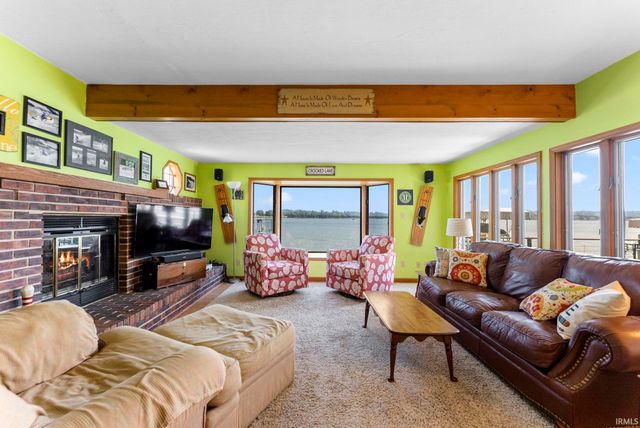 2405 W Sycamore Beach Road, Angola, IN 46703