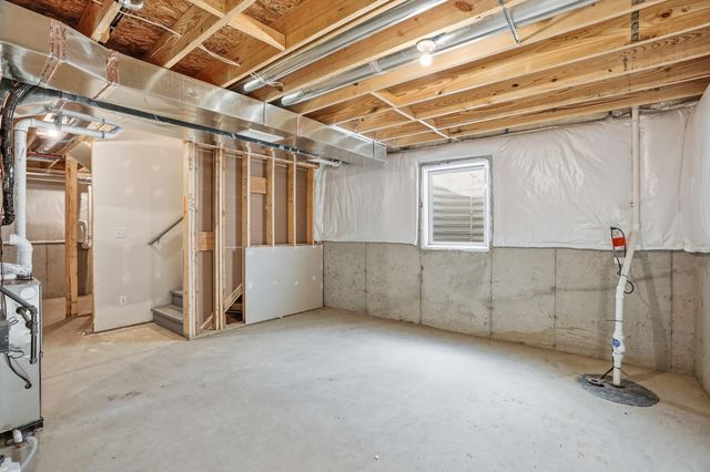 10392 Knox Street, Crown Point, IN 46307