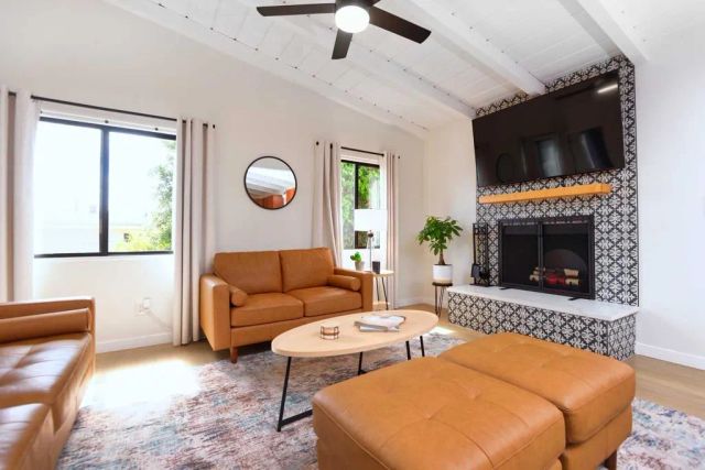 5725 Mildred Street, San Diego, CA 92110