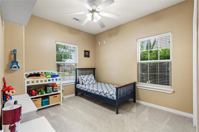 306 Camelot Drive, Rogers, AR 72756