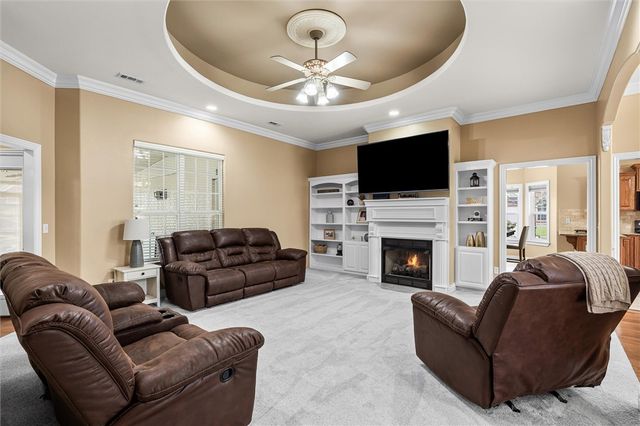 306 Camelot Drive, Rogers, AR 72756