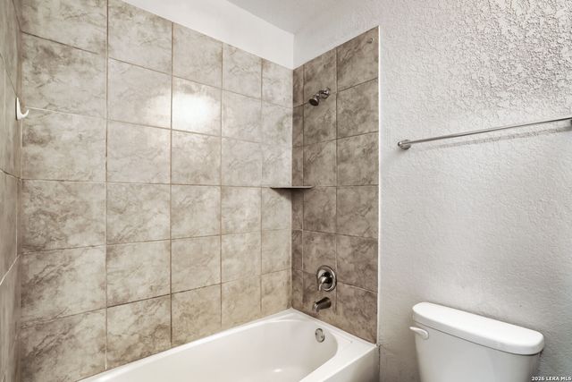8115 SLEEPY BRK, San Antonio, TX 78244