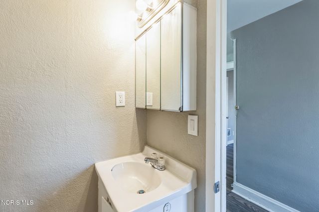 1573 Jermain Drive, Toledo, OH 43606