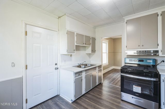 1573 Jermain Drive, Toledo, OH 43606