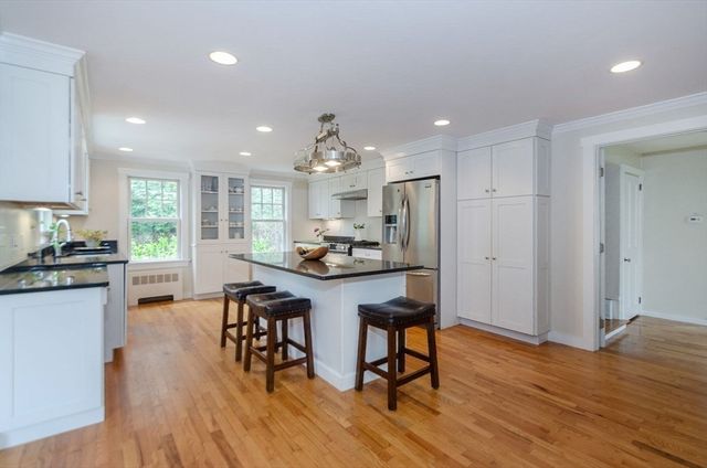 19 Register Road, Marion, MA 02738