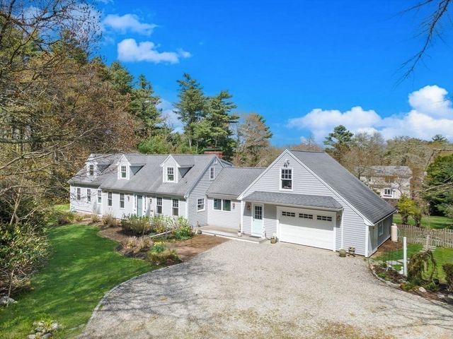 19 Register Road, Marion, MA 02738