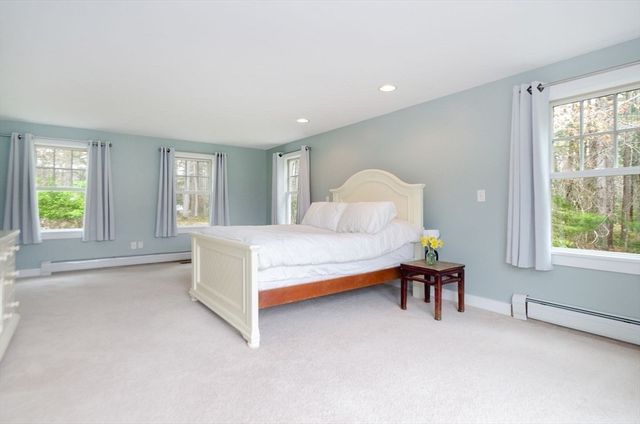 19 Register Road, Marion, MA 02738