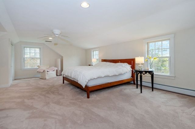 19 Register Road, Marion, MA 02738
