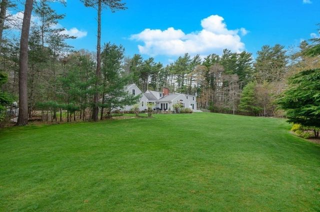 19 Register Road, Marion, MA 02738