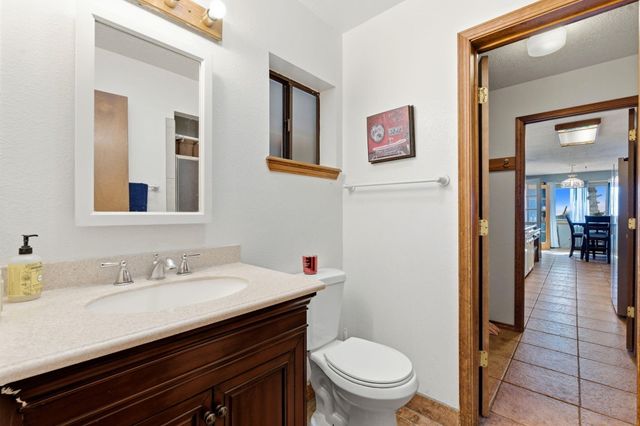 10012 Clearwater Court NW, Albuquerque, NM 87114