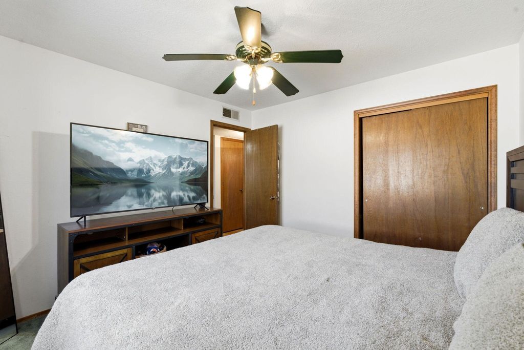 Image 29 of property listing at 10012 Clearwater Court NW, Albuquerque, NM 87114