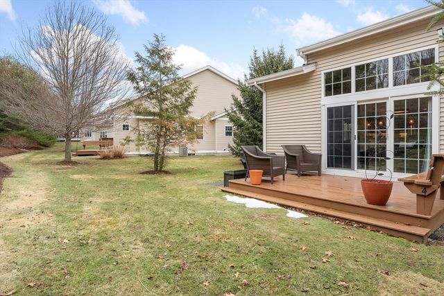 4 Hawthorne Path 4, Milford, MA 01757