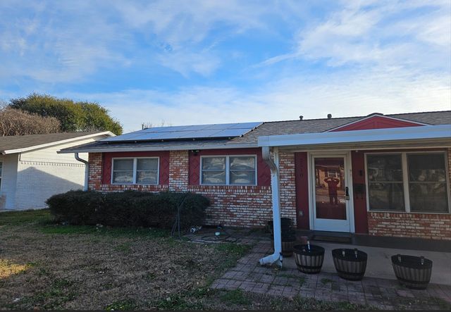 2510 Dewitt Street, Irving, TX 75062