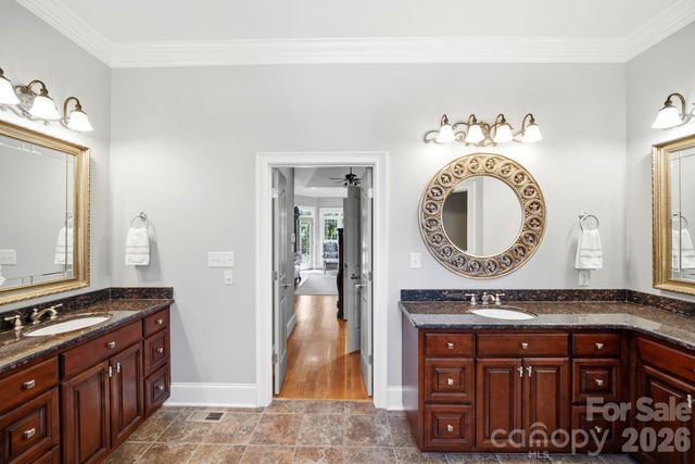 7592 Cottonwood Drive, Denver, NC 28037