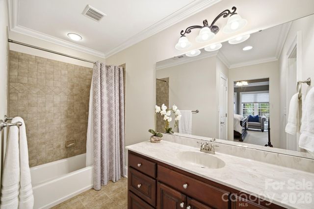 7592 Cottonwood Drive, Denver, NC 28037