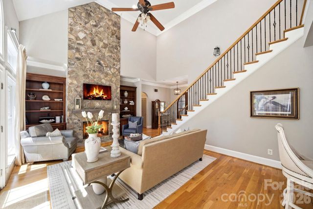 7592 Cottonwood Drive, Denver, NC 28037