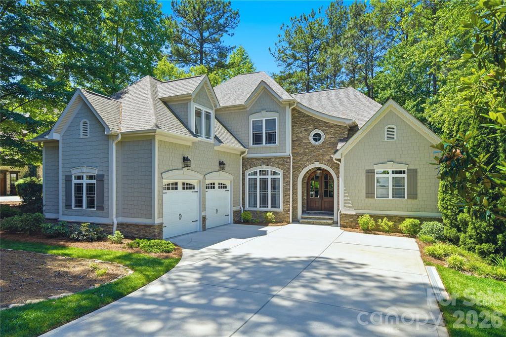 7592 Cottonwood Drive, Denver, NC 28037