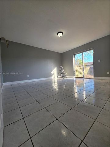 28156 SW 142nd Ct, Homestead, FL 33033