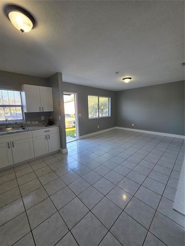 28156 SW 142nd Ct, Homestead, FL 33033