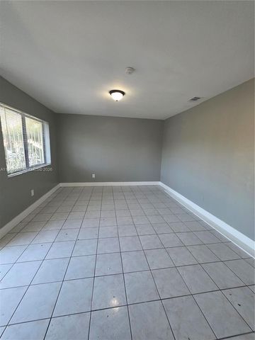 28156 SW 142nd Ct, Homestead, FL 33033