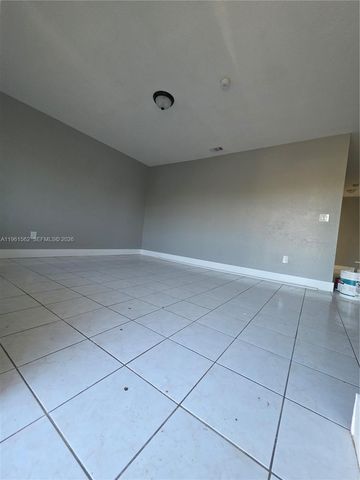 28156 SW 142nd Ct, Homestead, FL 33033