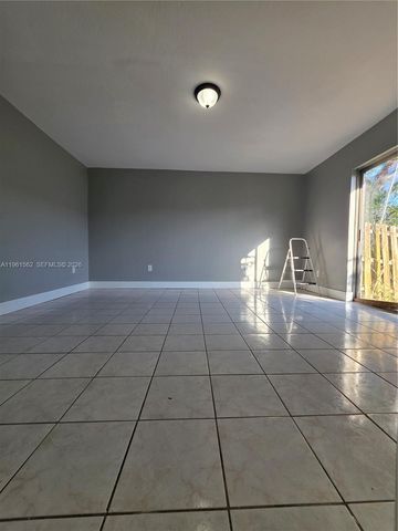 28156 SW 142nd Ct, Homestead, FL 33033