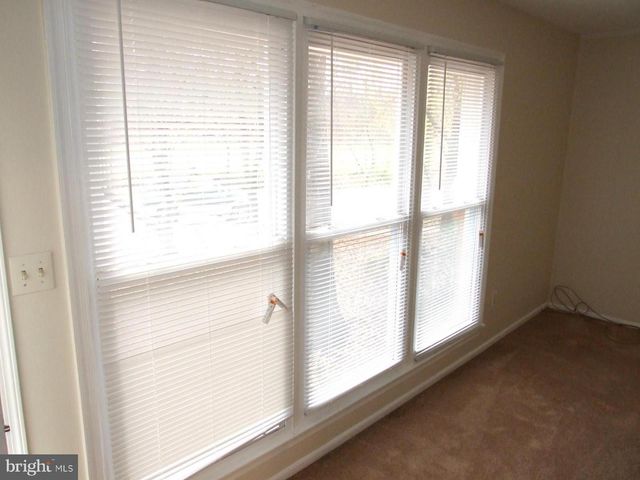 8116 CARROLLTON PKWY, Hyattsville, MD 20784