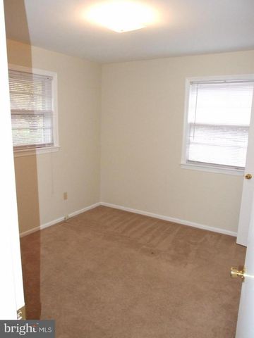 8116 CARROLLTON PKWY, Hyattsville, MD 20784