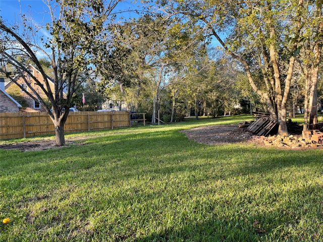 0 Whittier Oaks Drive, Friendswood, TX 77546