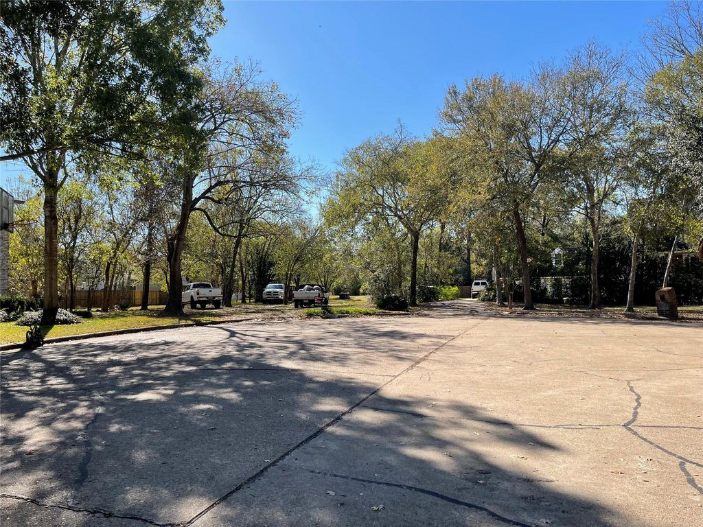 0 Whittier Oaks Drive, Friendswood, TX 77546