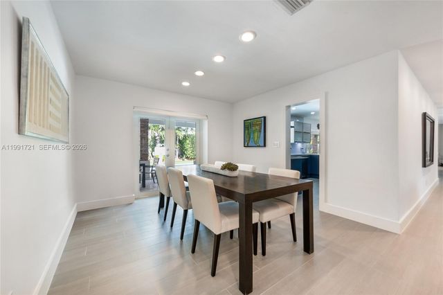 10330 SW 71st Ave, Pinecrest, FL 33156