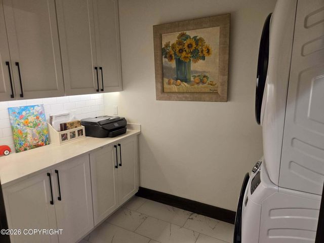 830 Linstrang Way, Homer, AK 99603