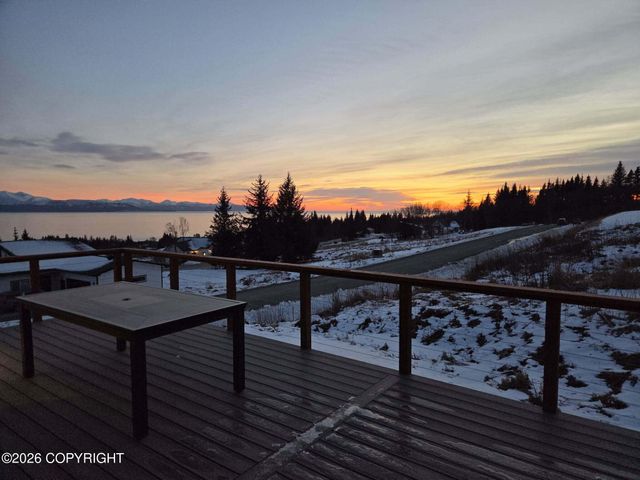 830 Linstrang Way, Homer, AK 99603