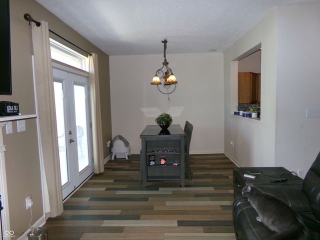 7034 Forrester Lane, Indianapolis, IN 46217