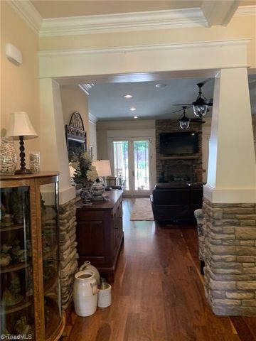 397 Curry Road, High Point, NC 27265