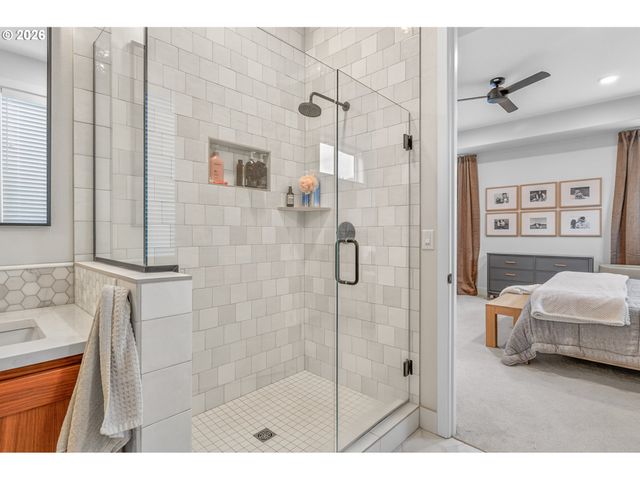 12311 Ne 57TH Ave, Vancouver, WA 98686