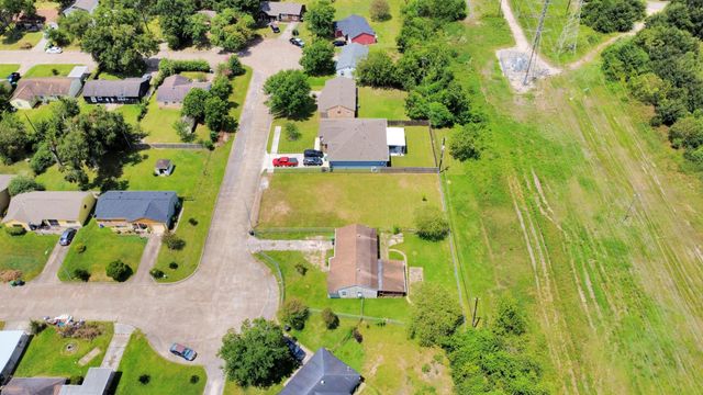 5743 Rue Street, Houston, TX 77033