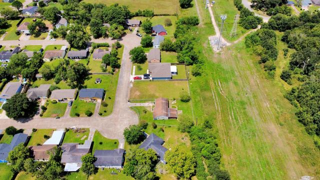 5743 Rue Street, Houston, TX 77033