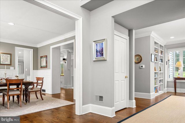 6145 GREENHILL RD, New Hope, PA 18938