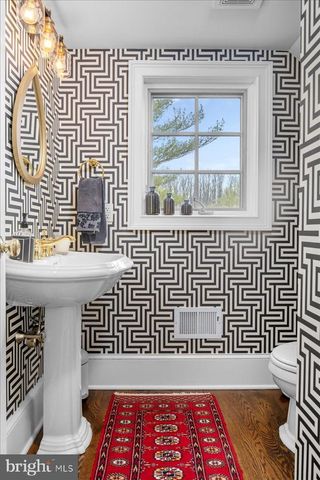 6145 GREENHILL RD, New Hope, PA 18938