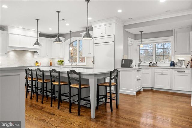 6145 GREENHILL RD, New Hope, PA 18938