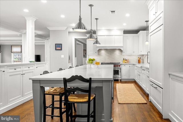 6145 GREENHILL RD, New Hope, PA 18938