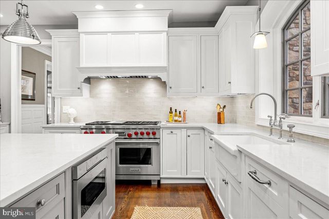 6145 GREENHILL RD, New Hope, PA 18938